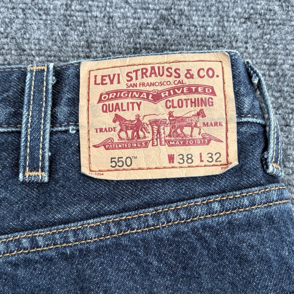 VINTAGE Levis Jeans Mens 38x32 Blue Denim Pants 550 Relaxed Red Tab Rodeo Y2K - Picture 4 of 13